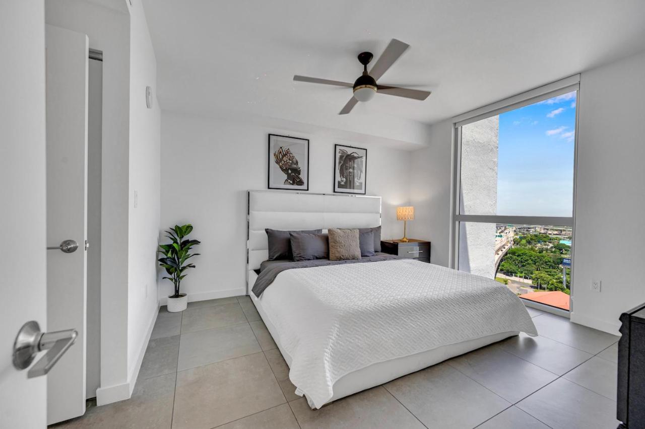 Beautiful With King Bed & Free Parking * Miami